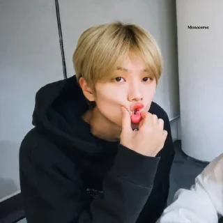 🧃 emoji jisung ; @strawcherrys Telegram sticker 6 of 42