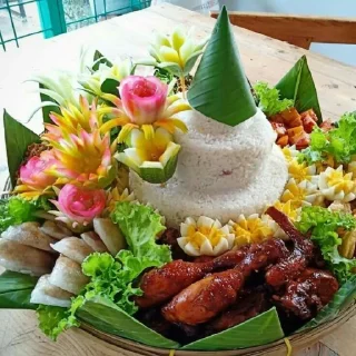 🤍 emoji Nasi tumpeng @stiker_makanan Telegram sticker 6 of 10