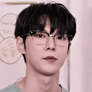 Sticker from @ZCKYX AS DOYOUNG