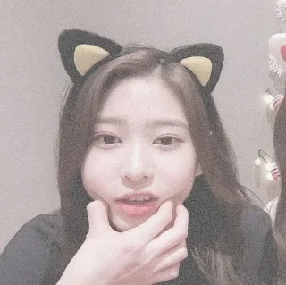 🥯 emoji ⌁ MINJU ✶ @STICKERNCT ⋆ ᵕ̈ Telegram sticker 17 of 38