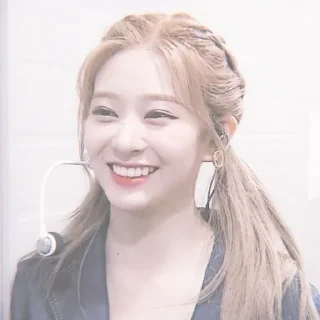 🥯 emoji ⌁ MINJU ✶ @STICKERNCT ⋆ ᵕ̈ Telegram sticker 11 of 38