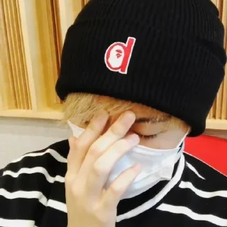 🍙 emoji 猫 , Mark lee @nayzhvnya Telegram sticker 22 of 50