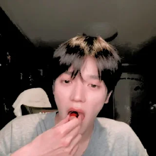 🍒 emoji Lee Taeyong — @Stickerfeh Telegram sticker 17 of 35