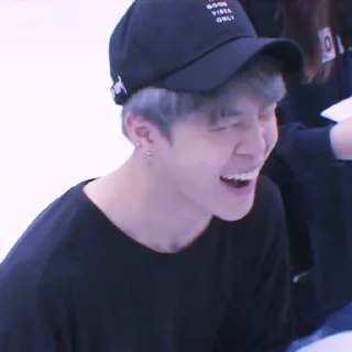 Sticker from ⿻̸̣⃕͜ jimin soft ⵓ @nyawrwar ⿴༘͜᭼̣ꪆ