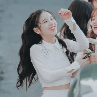✨ emoji Heejin pack ➖ @missterymoon Telegram sticker 19 of 32