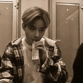 🐶 emoji Jungwoo Vintage @StikerJungwooi Telegram sticker 11 of 30