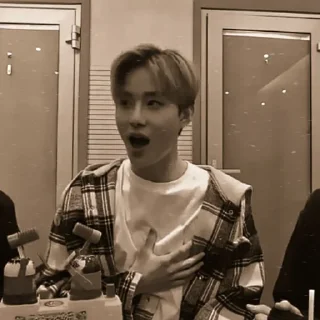 🐶 emoji Jungwoo Vintage @StikerJungwooi Telegram sticker 9 of 30