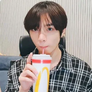 🕯 emoji CHOI BEOMGYU @SEMPENA Telegram sticker 5 of 50