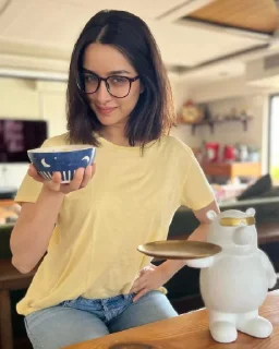 🍵 emoji Shraddha Kapoor @stickersbag Telegram sticker 23 of 65