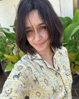 😉 emoji Shraddha Kapoor @stickersbag Telegram sticker 5 of 65