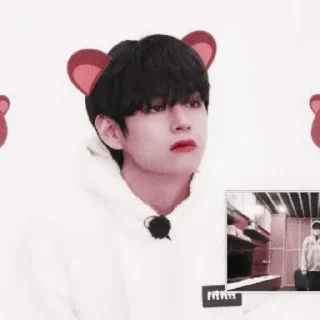 Sticker from ㅤㅤ  𝟑𝟎，𝟏𝟗𝟗𝟓 @seanalderick