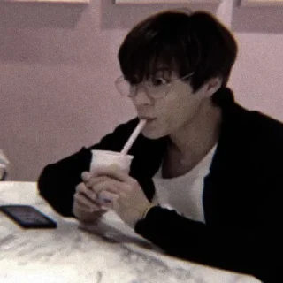 🦅 emoji ʚ dArk lee jenO｡ ¦ @GVCCIBURRY ˎˊ- Telegram sticker 8 of 35