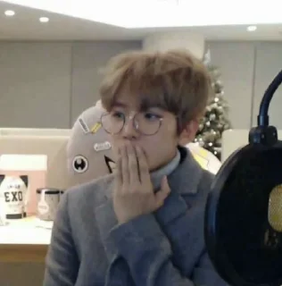🤖 emoji Baekhyun @stickeraibkpop Telegram sticker 11 of 26