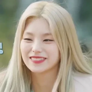 💗 emoji Yeji by @Chelseanieckkaraisland_ch Telegram sticker 24 of 58