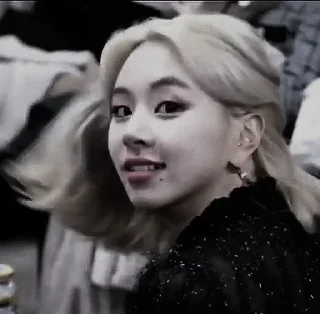 🔭 emoji ˖ ★ 🔭 chaeyoung @indomiecs︐ Telegram sticker 17 of 30