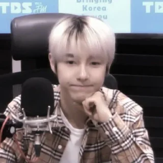 Sticker from jian as renjun | @ZCKYX