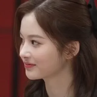 Sticker from Sullyoon Waifu 💕