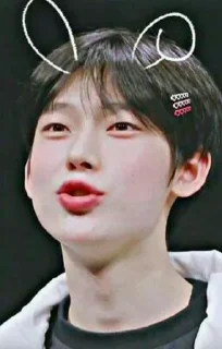 🦋 emoji Kim suno - dyazaa Telegram sticker 23 of 30