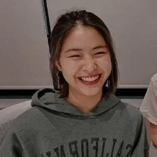 Sticker from ryujin itzy by @milkyxxway