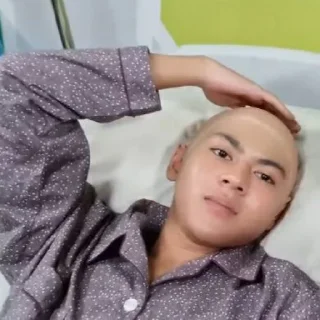 👨‍🦲 emoji [~ PASUKAN JOKO BOTAK!! ~] Telegram sticker 5 of 19