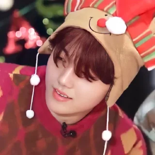 🐰 emoji KimDoyoung@thematreasure Telegram sticker 12 of 15