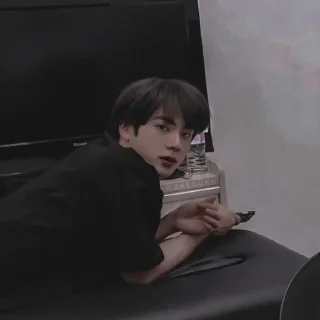 📿 emoji KIM SEOKJIN ཻ ♡̷̷ ─ׅ─ @JNKINK Telegram sticker 22 of 35