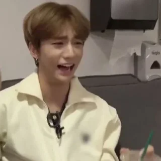 🐒 emoji Hwabg Hyunjin by @rensreq Telegram sticker 2 of 21