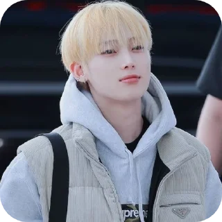 💇 emoji Roro kidul Telegram sticker 7 of 27