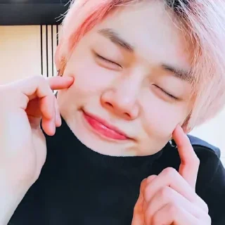 🎶 emoji ࿂༴@crybier 𝐘eonjunuel ✰᭧ Telegram sticker 24 of 120