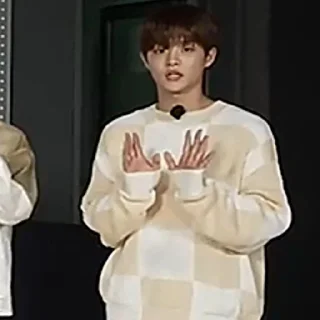 🎬 emoji 诶. jihoon @stickertrejo Telegram sticker 1 of 42