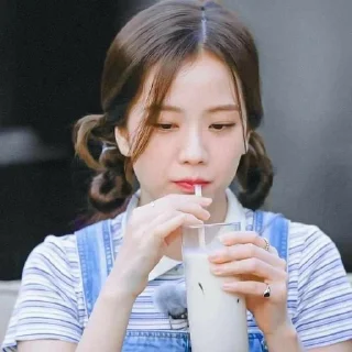 🍰 emoji JISOO by @klaraez Telegram sticker 8 of 48