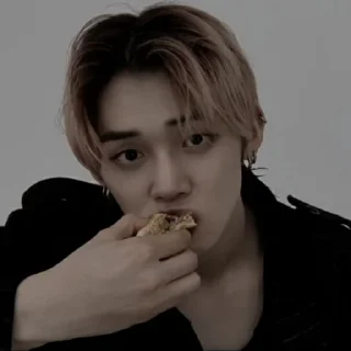 🪦 emoji Choi Yeonjun @iribilangbos Telegram sticker 6 of 20