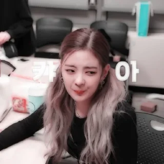 🎟 emoji ෆ 𝐒ticker 𝐏ack 𝐁y @Ssonnchaeeyoung Telegram sticker 5 of 20