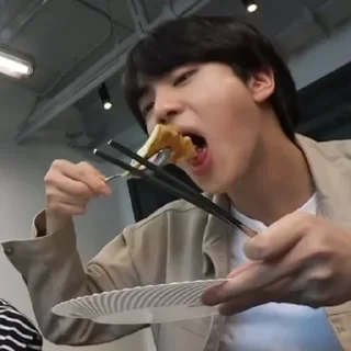 🥪 emoji seokjin kim @stikeraibkpop Telegram sticker 16 of 50