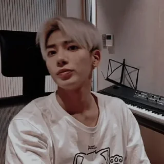 🦔 emoji kang taehyun dark @ravarjun Telegram sticker 13 of 54