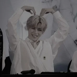 ❤️ emoji 𝐓aeyong // @Byzch Telegram sticker 3 of 25