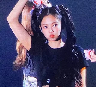 🔫 emoji Jennie Telegram sticker 16 of 28
