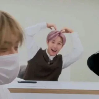 💖 emoji tiny renjun  •᷄ࡇ•᷅  @makancumi Telegram sticker 4 of 45