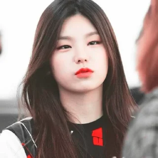 🌷 emoji ꒰hwang yeji꒱🌷彡 @sejarahujan Telegram sticker 9 of 50