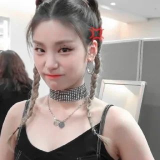 🌷 emoji ꒰hwang yeji꒱🌷彡 @sejarahujan Telegram sticker 12 of 50