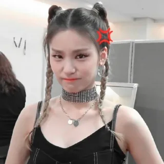 🌷 emoji ꒰hwang yeji꒱🌷彡 @sejarahujan Telegram sticker 11 of 50