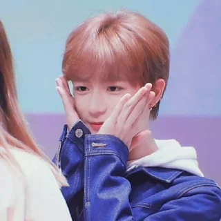 🧸 emoji 🎐≭ CHOI BEOMGYU @GALLERYOURS Telegram sticker 20 of 25