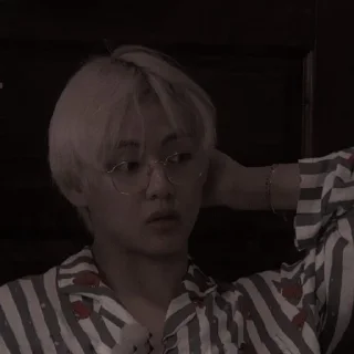Sticker from 𝐉𝐔𝐀𝐍 @B0SSDAEGU