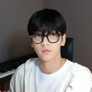 Sticker from Choi Soobin🐰
