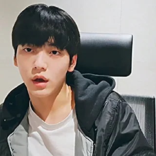 🔬 emoji ⩩ Choi Soobin @ijstmissyou ⩩ Telegram sticker 13 of 35