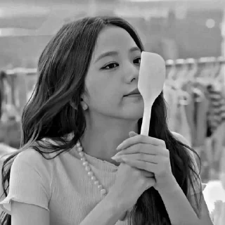 🛹 emoji ➳꒰ jisoo blackpink ꒱ 🕊✿*ﾟ-⎙ @vanmeraeditss Telegram sticker 14 of 64