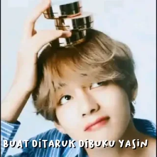 Sticker from capek😩 - @yyourvynaa
