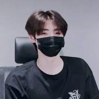 🖤 emoji sunghoon<3 @kpopstickerrandom Telegram sticker 10 of 25