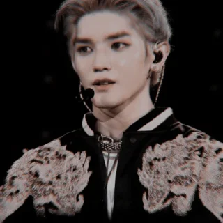 Sticker from Taeyong V.4 by @stickernct