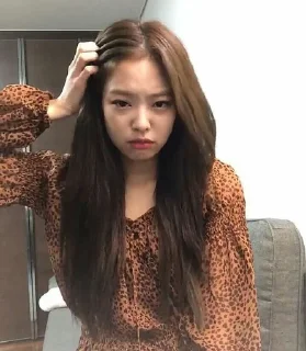 🦋 emoji Jennie Telegram sticker 10 of 34